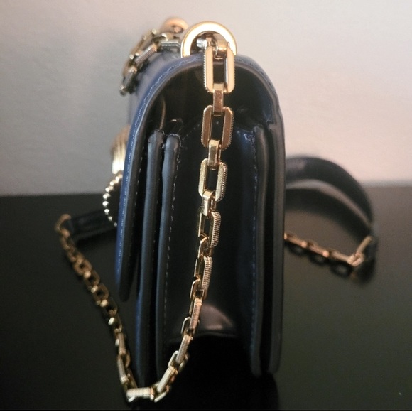 Zara Navy Blue Crossbody - Picture 5 of 7